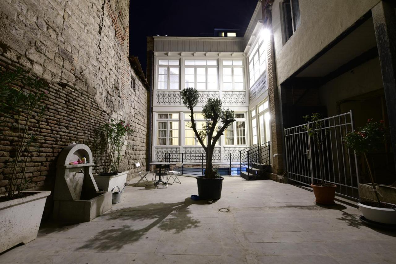 Comfort And History Tiflis Exterior foto